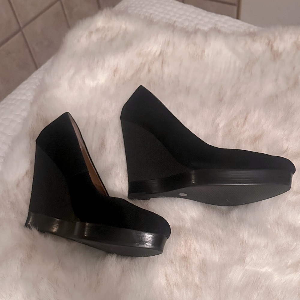 KORS Michael Kors Black Wedge Heels
